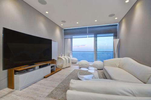 Apartamento de Lujo Para Estrenar Frente Al Mar