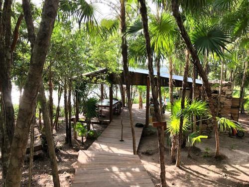 Lodge Private Cabin In Bacalar With Your Own Deck!