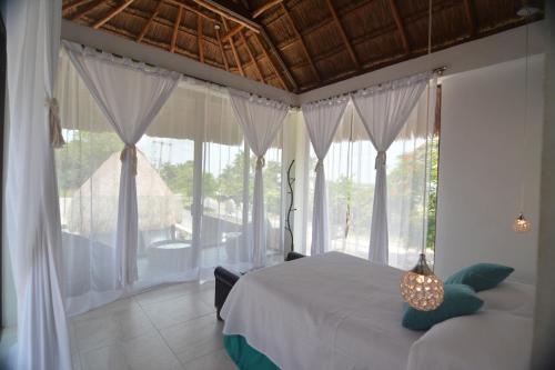 Hotel Cabanas Luxury