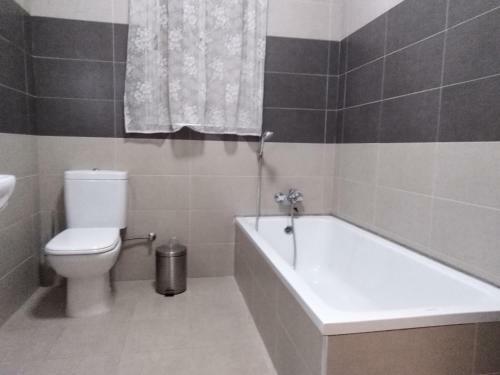 Apartamento Med Malta De Redin Court