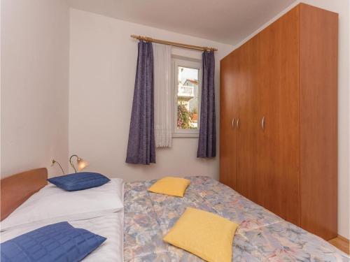 Two-bedroom Apartment In Biograd Na Moru