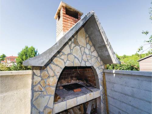 Three-bedroom Holiday Home In Biograd
