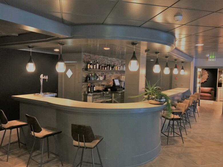Hotel Aj Niunit