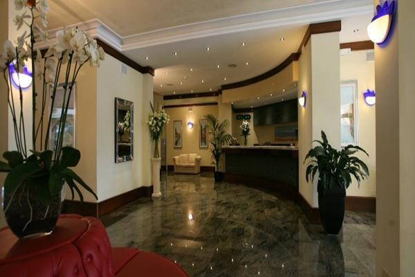 Hotel Excelsior