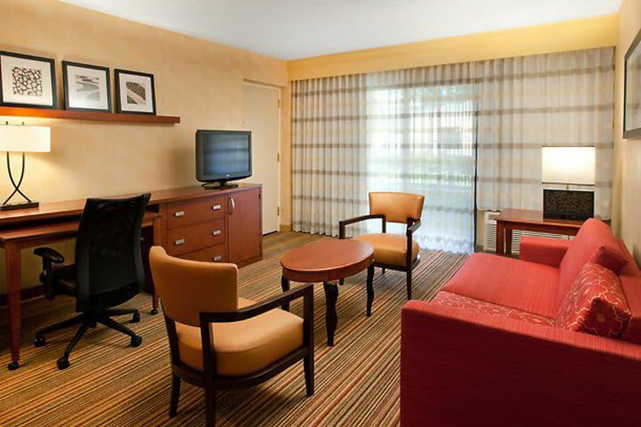 Hotel Courtyard By Marriott Sacramento Airport Natomas