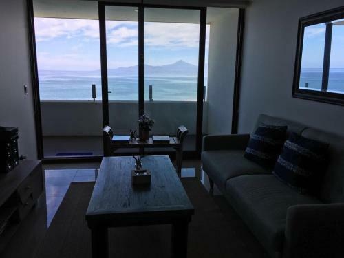 Apartamentos De Lujo Borde Mar Y Spa