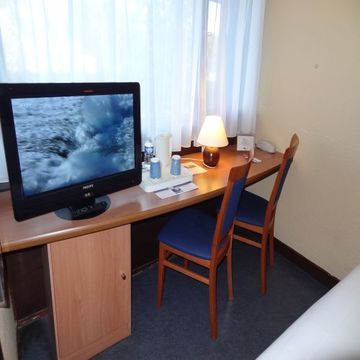 Hotel Kyriad - Tarbes Odos