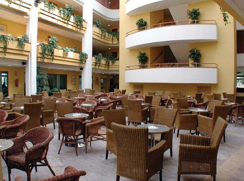 Aparthotel Playas De Liencres