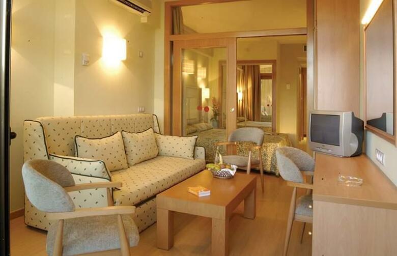 Hotel Evenia Olympic Suites