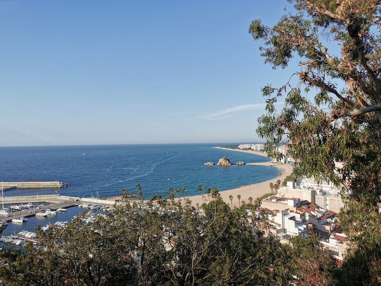 Hotel Petit Palau S�lo Adultos