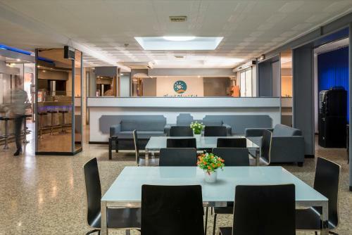 Hotel Marisol