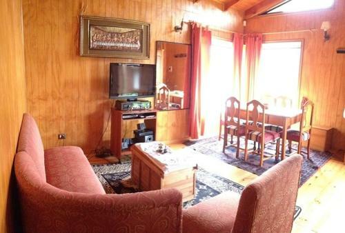 Agroturismo Casas, Tinas Y Quincho. Jaos