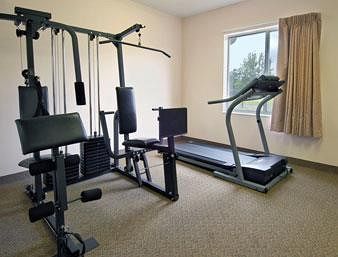 Hotel Baymont Inn And Suites Elizabe