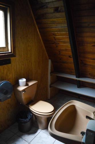 Albergue Hostal Y Caba�as Los �irres