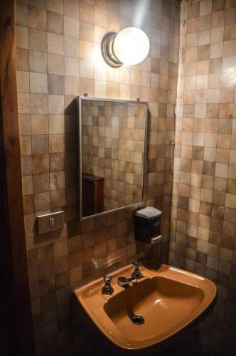 Albergue Hostal Y Caba�as Los �irres