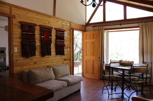 Lodge Emporio De La Meme