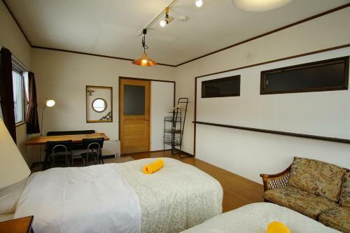 Hostal Hakuba Station Guesthouse En