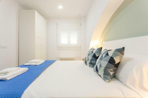 Nueva Almudena Apartment