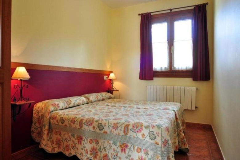 Apartamentos La Casona De Terienzu