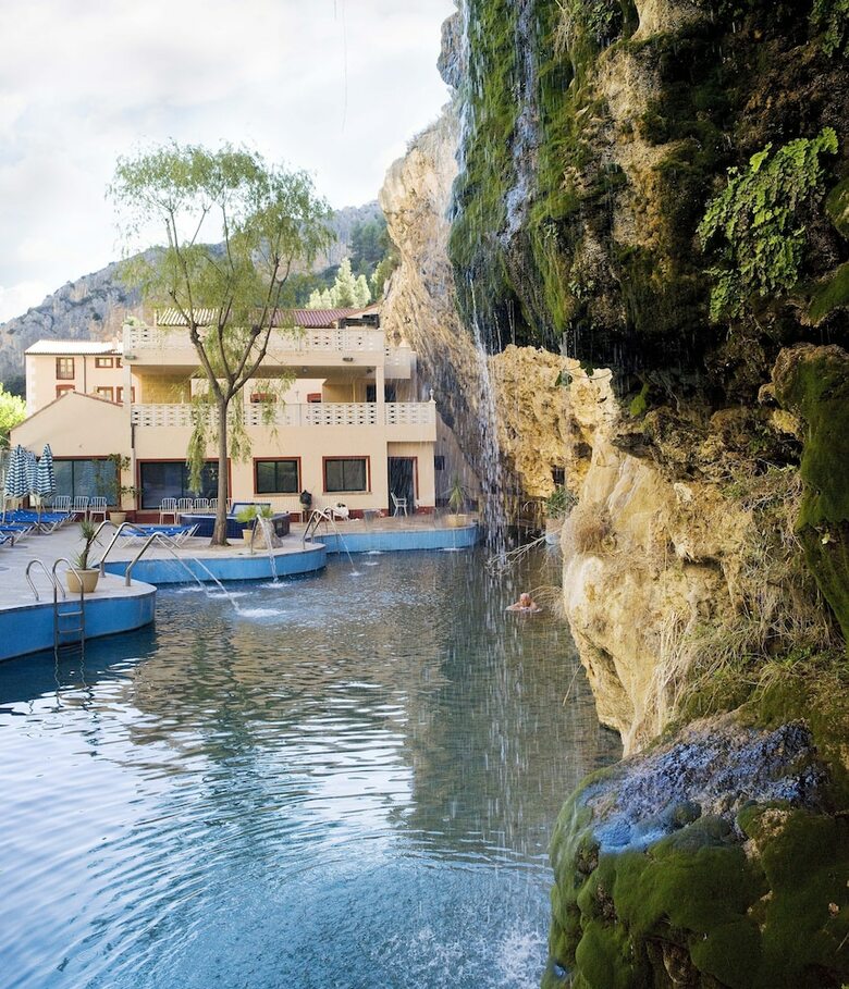 Hotel Balneario de La Virgen