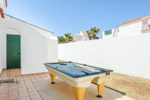 Cala'n Blanes Villa Sleeps 9 Pool Air Con Wifi