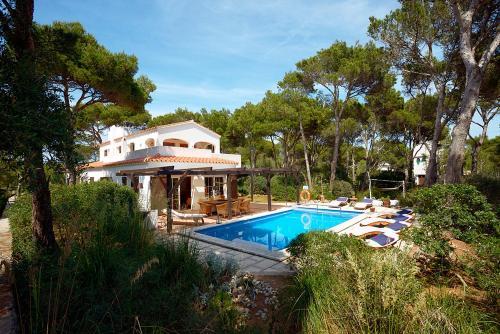 Cala Morell Villa Sleeps 10 Pool Wifi