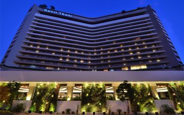 Hotel Dusit Thani (deluxe)
