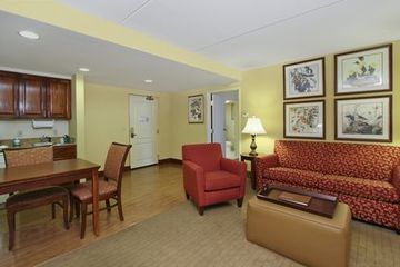 Hotel Homewood Suites By Hilton Chesapeake-greenbrier