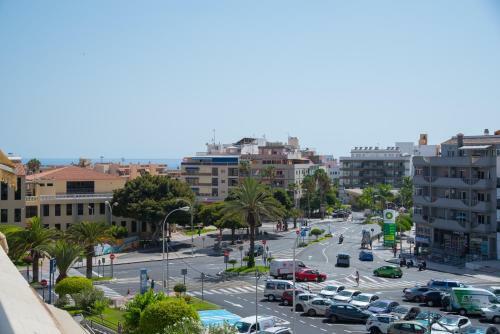 Modern 2 Bedroomed Apartment Los Cristianos Center