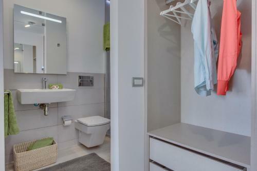 Modern 2 Bedroomed Apartment Los Cristianos Center