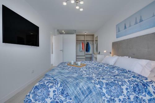 Modern 2 Bedroomed Apartment Los Cristianos Center