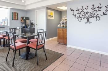 Hotel Days Inn Clinton