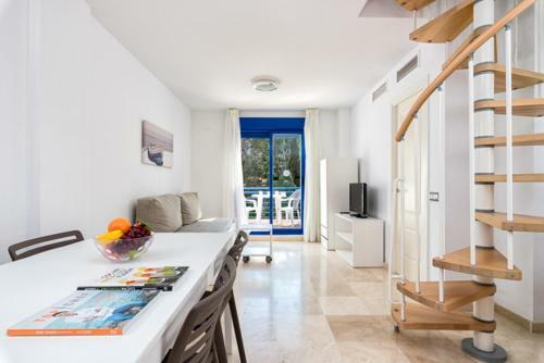 Apartamentos Benalmadena Playa Good Places