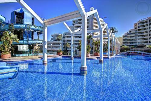 Luxury Frontal Sea 1 Bedroom Apartment Stylish