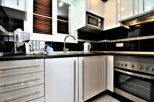 Apartamento Coblanca 8-72