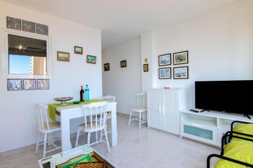 Tanit Apartment @ducado