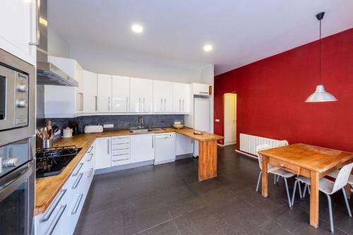 Villa White Pearl Binibeca - Lujo Moderno En Binibeca Para 9 Pax