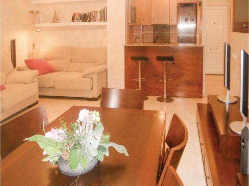 Two-bedroom Apartment In Bolnuevo