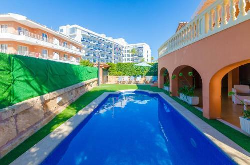 Villa Son Baul�