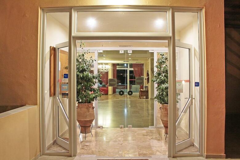 Hotel Roselands