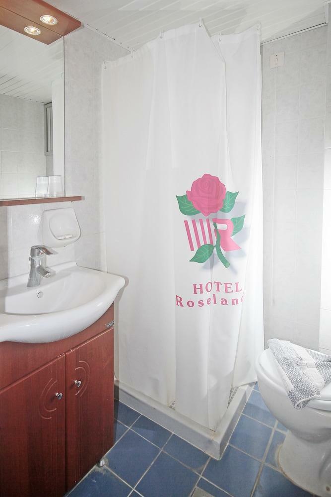 Hotel Roselands