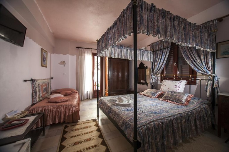 Hotel Chateau Zevgoli