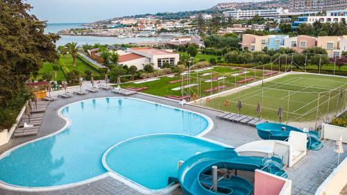 Hotel Eden Roc Resort