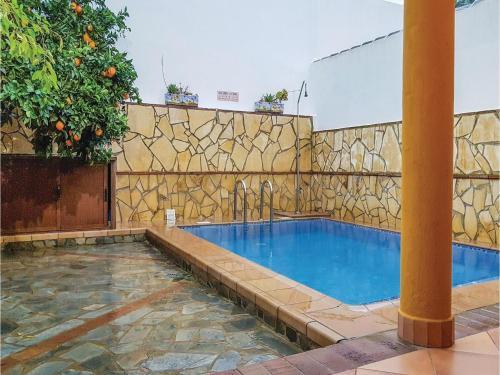 Three-bedroom Holiday Home In El Bosque