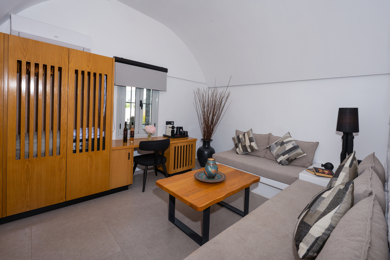 Hotel Agali Houses Apartments Studios Suites