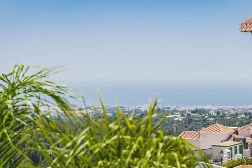 Frigiliana Villa Sleeps 8 Pool Air Con Wifi