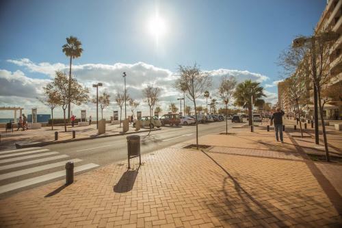 Apartamento Deluxe En Fuengirola Cerca De La Playa
