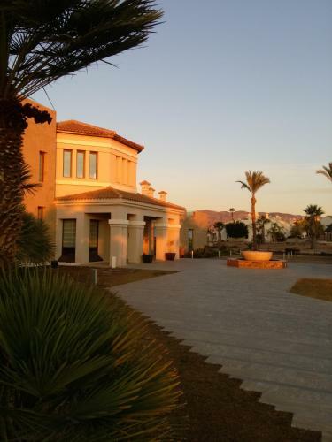 Villa Romantica - Hacienda Del Alamo Golf Resort