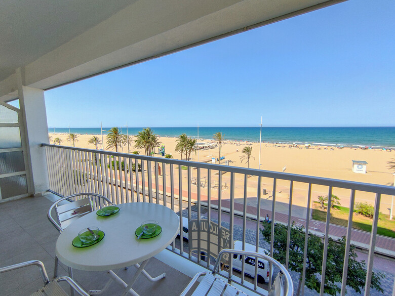 Apartamento Gand�a Primera L�nea De Playa 3000