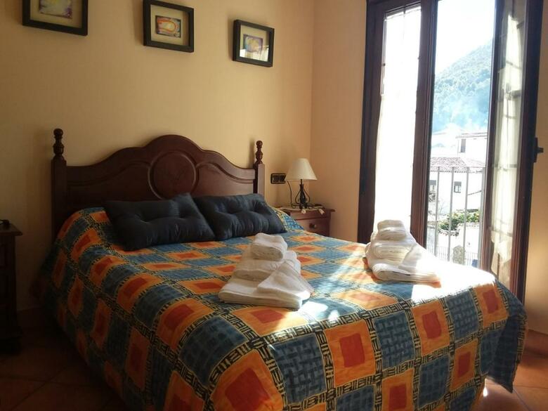 Agroturismo Alojamiento Rural Tassone